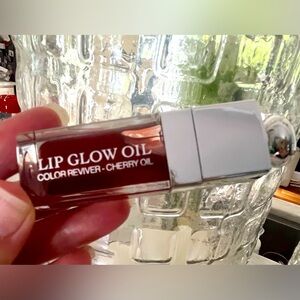 Dior Lip Glow Cherry Oil 👄 Bronze Glow 👄 New